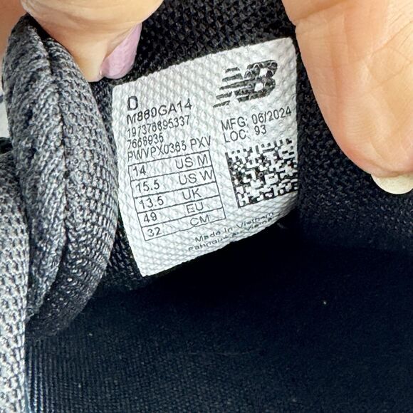 New Balance Men's US 14 D Fresh Foam X M880GA14 Gore-Tex Black Phantom M… - Picture 6 of 9